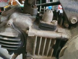 Cara Mendeteksi Kebocoran Cairan di Mesin Secara Efektif