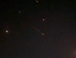 Rudal Iran Menghantam Target Israel, Konflik Meluas