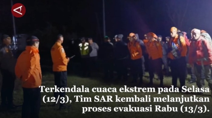 Sempat Terkendala Cuaca Ekstrim, Tim SAR Lanjutkan Proses Evakuasi ... Sempat Terkendala Cuaca Ekstrim, Tim SAR Lanjutkan Proses Evakuasi ...