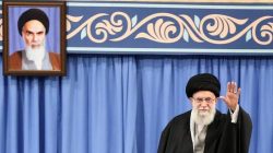 Iran Resmi Luncurkan Rudal Balasan, Khamenei Kita Siap Lanjut