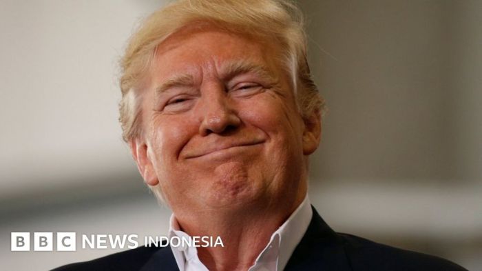 Kata Donald Trump Usai Tertembak saat Pidato Kampanye: Peluru Tembus ke ... Kata Donald Trump Usai Tertembak saat Pidato Kampanye: Peluru Tembus ke ...