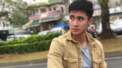 OOTD Selebriti yang Cocok untuk Gaya Kasual