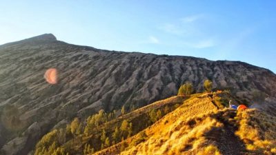 Dari Brasil ke Rinjani, Inilah Kiprah Juliana Marins di Dunia Pendakian