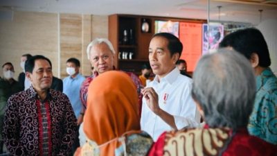 Isu Ijazah Dibawa ke Panggung Reuni, Jokowi Buka Suara di Kampus