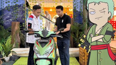 Fans One Piece Harus Lihat, Zoro dan Sanji Beraksi di Mall Surabaya