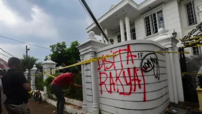 Polisi Terus Cari Provokator Aksi Penjarahan Rumah Uya Kuya dengan Tim Siber