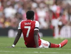 Arsenal Tidak Mendapat Penalti, Bukayo Saka Marah pada VAR