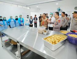 Tinjau SPPG Pabelan, Kapolri Sigit Tekankan Peningkatan Ketahanan Pangan