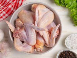 10 Manfaat Daging Ayam untuk Tubuh sebagai Sumber Protein Terbaik