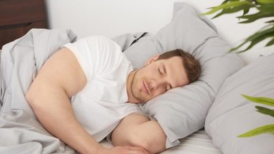 Reaksi Tubuh Saat Mimpi, Pahami Fenomena REM Sleep Behavior Disorder