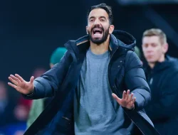 Pelatih Klub Indonesia Jadi Target Manchester United Gantikan Ruben Amorim