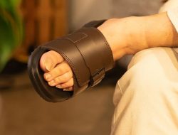 Rekomendasi 6 Sandal Pria Lokal yang Wajib Diincar Saat Harbolnas 10.10