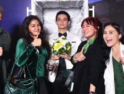Mengenal Pacar Prilly Latuconsina yang Jenius dan Berprestasi