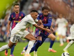 Kontroversi Gol Mbappe Dianulir VAR: Offside Tipis Seperti Tisu!