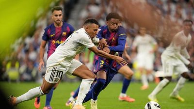 Kontroversi Gol Mbappe Dianulir VAR: Offside Tipis Seperti Tisu!