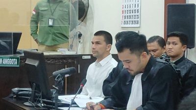 Jonathan Frizzy Dapat Dukungan Ririn Dwi Ariyanti dan Keluarga Menanti Vonis di Penjara