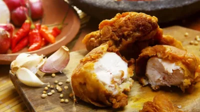6 Resep Ayam Ungkep Bumbu Kuning Praktis dan Lezat Tanpa Santan