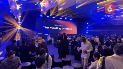 Ratusan Fans Padati Midnight Launch iPhone 17, Seperti Apa Kemeriahannya?