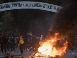Empat Pelaku Perusakan Mobil Polisi Saat Demo May Day Bandung Dijatuhi Hukuman 5 Bulan Penjara
