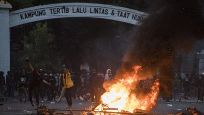 Empat Pelaku Perusakan Mobil Polisi Saat Demo May Day Bandung Dijatuhi Hukuman 5 Bulan Penjara
