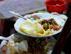 6 Rekomendasi Tempat Makan Gultik di Jakarta Enak untuk Tahun 2025
