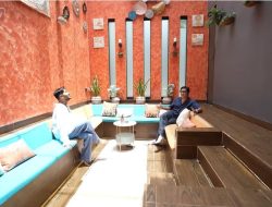 6 Foto Taman Belakang Rumah Bergaya Mediterania Onad dan Beby Prisillia