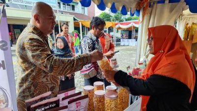 Usaha Kue Kering Bakulis Melesat dan Ciptakan Lapangan Kerja Baru dengan Dukungan Bank
