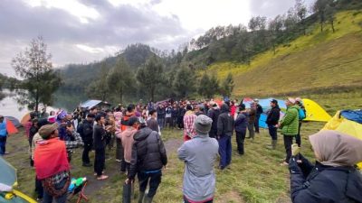 Kondisi Terkini Tim Kemenpar yang Terjebak di Ranu Kumbolo Setelah Erupsi Gunung Semeru