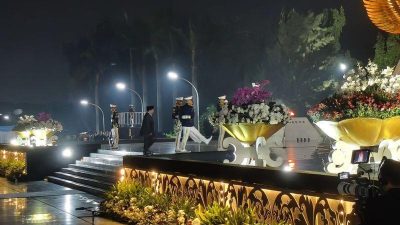 Hari Pahlawan Prabowo Kenang Sejarah Pertempuran di Surabaya