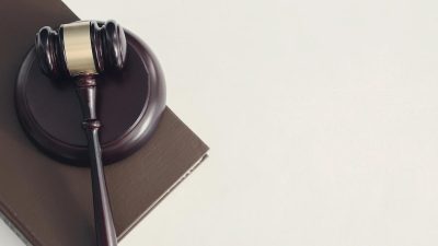 Drama Mirip Serial Succession, Miliarder Polandia Kalah dalam Gugatan Bisnis