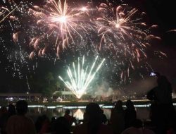 Mengapa Perayaan Tahun Baru 1 Januari? Sejarah, Makna, dan Tradisi Tersembunyi