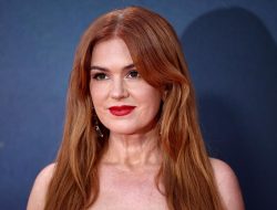 Sophie Kinsella Meniggal, Isla Fisher Berduka dan Kenang Penulis Confessions of a Shopaholic