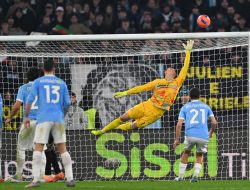 Emil Audero Perkuat Pertahanan, Cremonese Imbang Lawan Lazio di Liga Italia