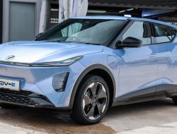 Mobil Listrik Pertama Malaysia dengan Jangkauan 370 Km