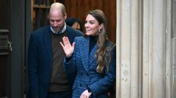 Inspirasi Padu-padan Mantel Tartan untuk Penampilan Slay dan Trik yang Dibutuhkan