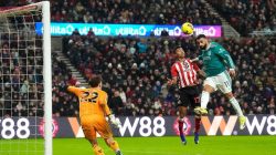 Tembok Kokoh Tuan Rumah Jebol Akibat Sundulan Van Dijk