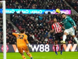 Tembok Kokoh Tuan Rumah Jebol Akibat Sundulan Van Dijk