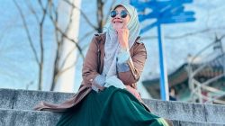 Asma Nadia dan Isa Alamsyah Liburan ke Korsel, Bahas Ayam Goreng dan Stroberi Besar