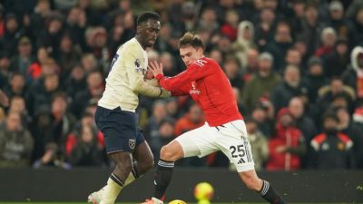 West Ham melawan Man Utd Sunderland melawan Liverpool