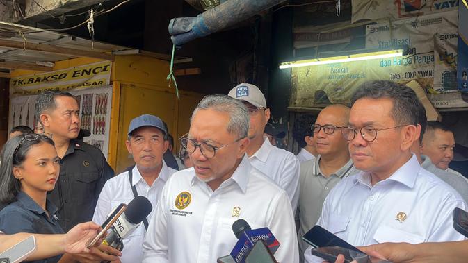 Di Setiap Tempat Ada Sampah, Zulhas Menyampaikan Kekhawatiran Presiden