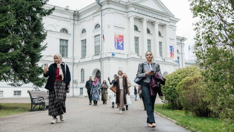 Kampus di Kota Pendidikan Tomsk, Laboratorium Drone dan Riset Reaktor Nuklir