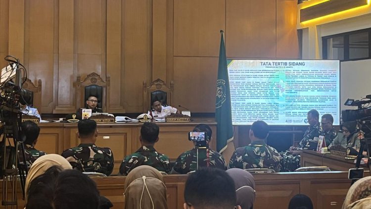 Hakim Minta Ahli Kimia Hadir untuk Jelaskan Efek Air Keras pada Andrie Yunus