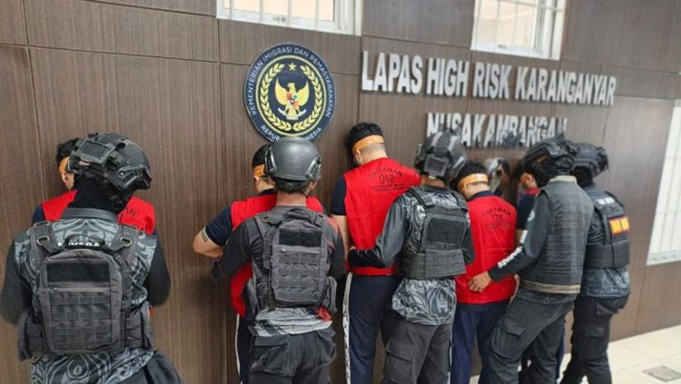 Ammar Zoni Dipindah ke Lapas Nusakambangan Setelah Divonis 7 Tahun