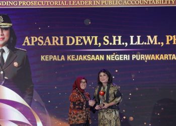 Konsisten Awasi Dana Desa, Jaksa Raih Penghargaan Wanita Unggul 2026
