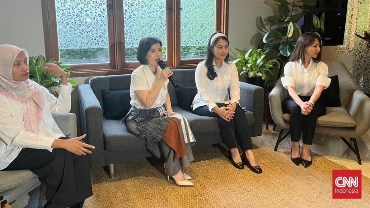 Reuni Setelah Beberapa Waktu Tidak Bertemu Beliau