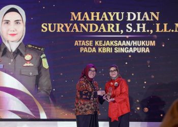 Mahayu Raih Penghargaan Perempuan Tangguh 2026