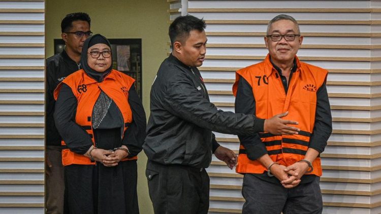 Dua Terdakwa Kasus Korupsi LNG Pertimbangkan Langkah Setelah Divonis Bersalah