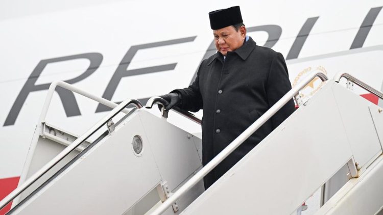 Pilot Penerbang Pesawat Kepresidenan Prabowo Termasuk Wanita