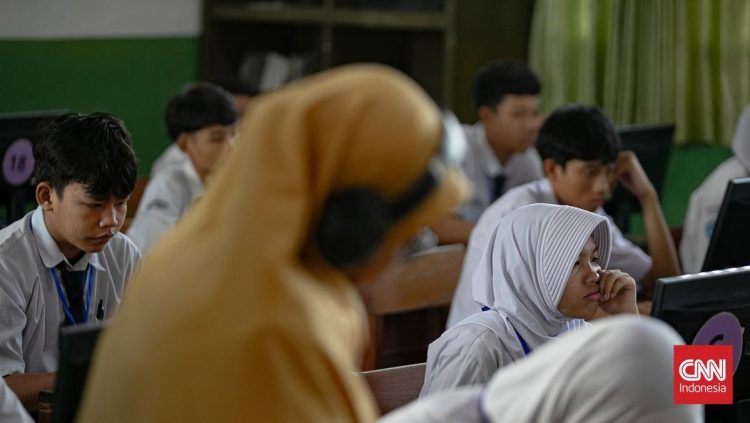 Kemdikdasmen Bahas Penambahan Mata Pelajaran TKA IPA dan Bahasa Inggris