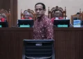 Hakim Bebaskan Nadiem dari Tuduhan Korupsi Chromebook